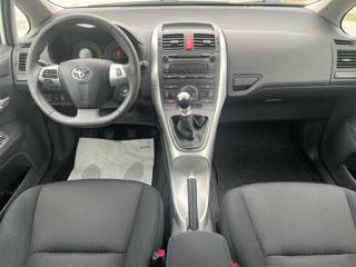 TOYOTA Auris usata, con Alzacristalli elettrici