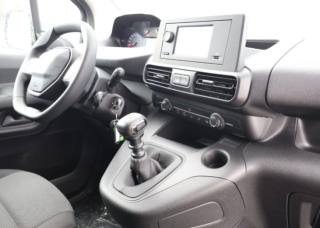 PEUGEOT Partner usata, con USB