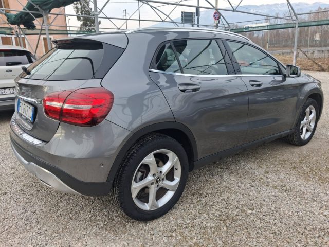 MERCEDES-BENZ GLA 200 usata, con Cerchi in lega
