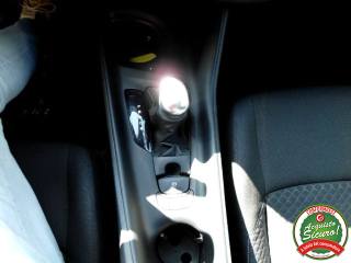 TOYOTA C-HR usata, con USB