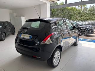 LANCIA Ypsilon usata, con Lettore CD