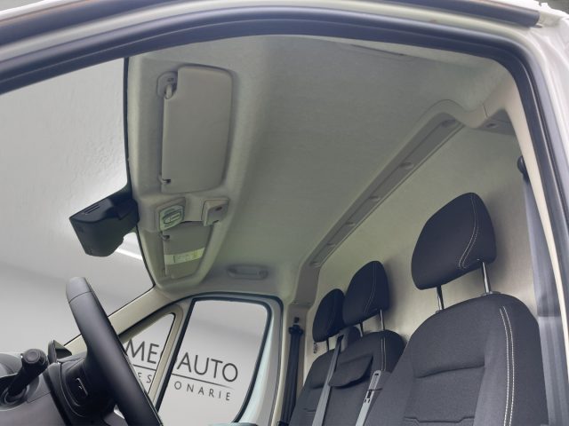 OPEL Movano usata 19