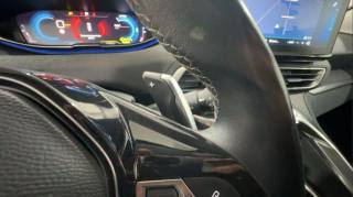 PEUGEOT 3008 usata, con Volante in pelle