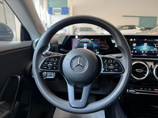 MERCEDES-BENZ CLA 180 usata, con Cruise Control