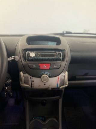 TOYOTA Aygo usata 13