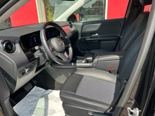 MERCEDES-BENZ GLA 200 usata, con Alzacristalli elettrici