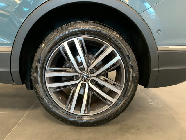 VOLKSWAGEN Tiguan Allspace usata, con Sensori di parcheggio anteriori
