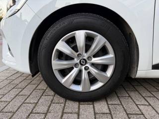 RENAULT Clio usata 14