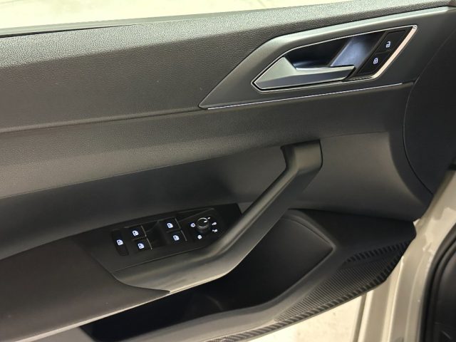 VOLKSWAGEN Taigo usata, con Vetri oscurati
