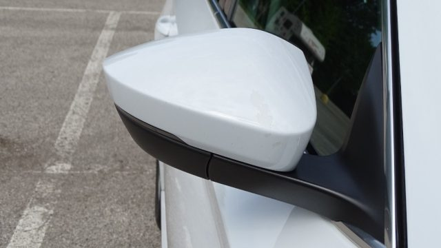 SKODA Superb usata, con Portellone posteriore elettrico