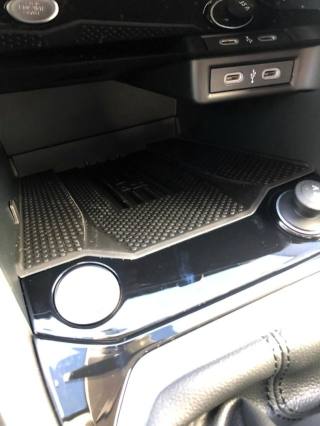 VOLKSWAGEN T-Roc usata, con Sensori di parcheggio anteriori