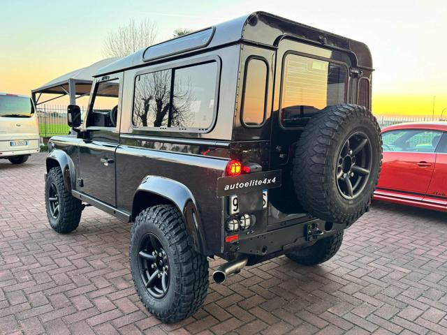LAND ROVER Defender usata, con Chiusura centralizzata telecomandata