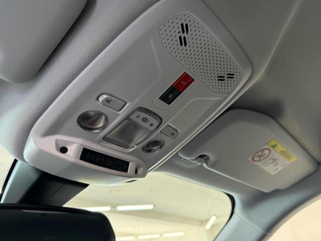 PEUGEOT 2008 usata 19