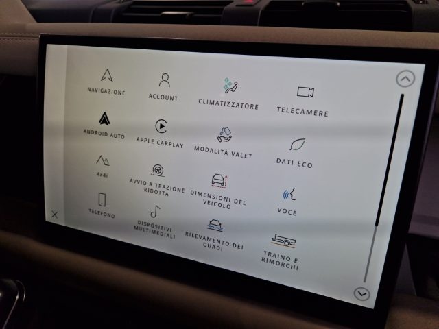 LAND ROVER Defender usata, con Sistema di navigazione