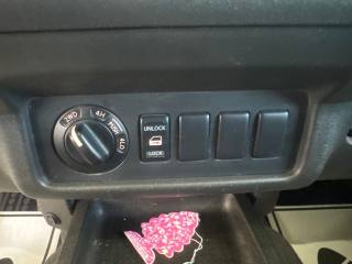 NISSAN Navara usata 27