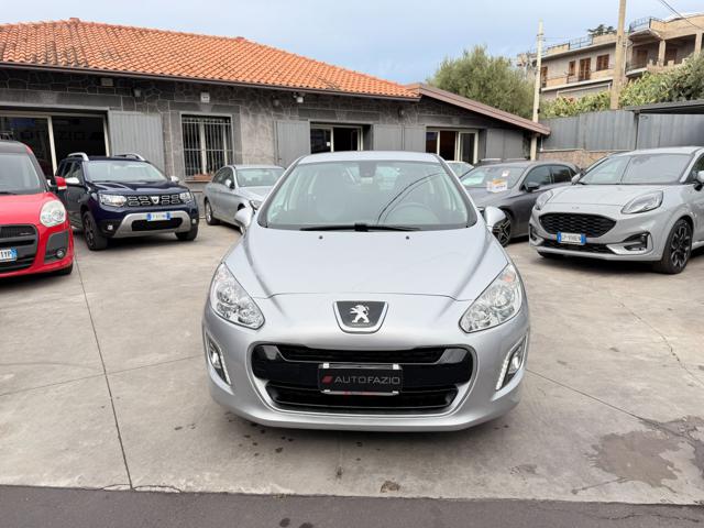 PEUGEOT 308 usata, con Park Distance Control