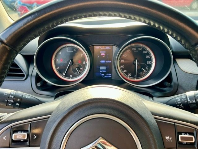 SUZUKI Swift usata, con Fari LED