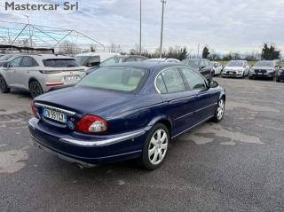 JAGUAR X-Type usata 11