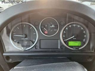 LAND ROVER Defender usata 11