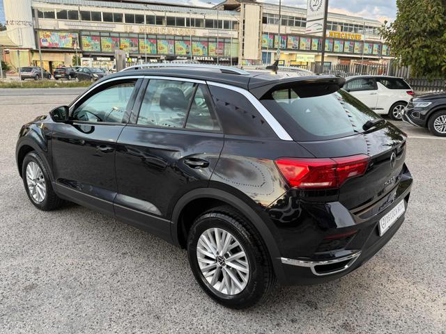 VOLKSWAGEN T-Roc usata, con Autoradio