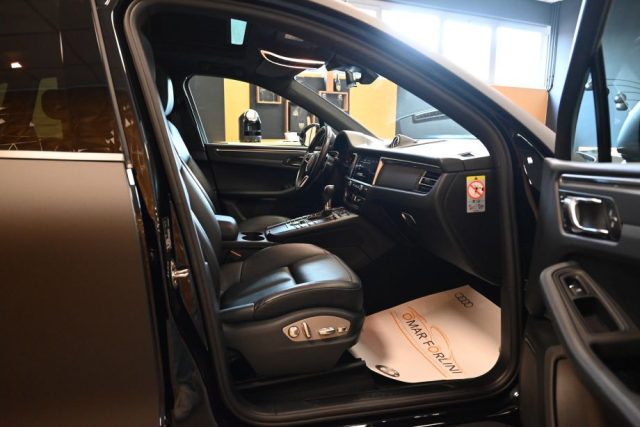 PORSCHE Macan usata 124