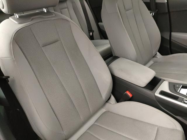 AUDI A4 usata, con Volante multifunzione