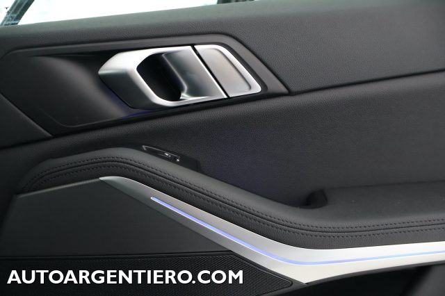 BMW X5 usata, con Sensori di parcheggio anteriori