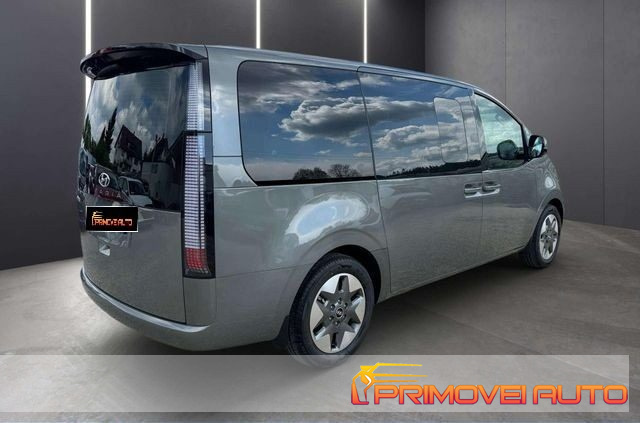 HYUNDAI Staria usata, con Controllo trazione