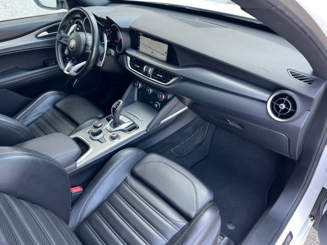 ALFA ROMEO Stelvio usata, con Autoradio