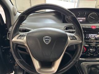 LANCIA Ypsilon usata, con Bluetooth