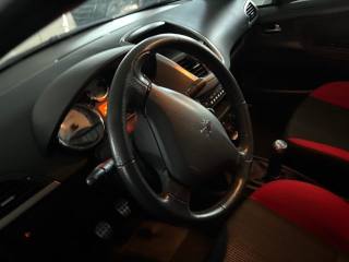 PEUGEOT 207 usata, con Specchietti laterali elettrici