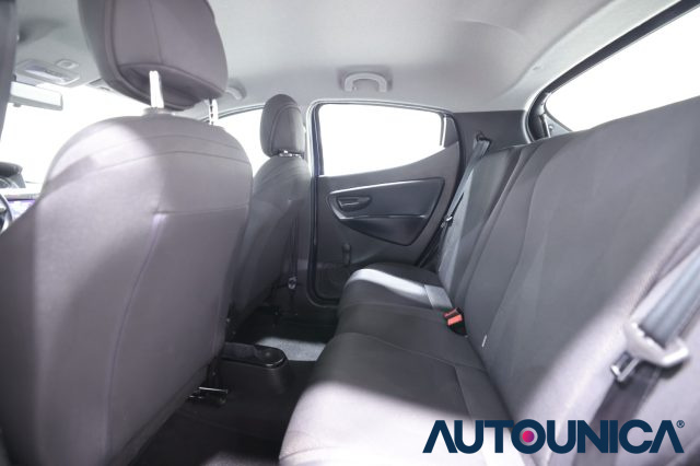 LANCIA Ypsilon usata 29