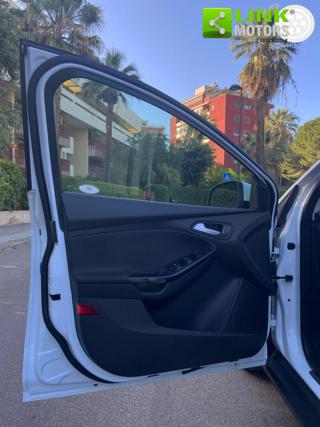 FORD Focus usata, con Sedile posteriore sdoppiato