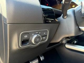 MERCEDES-BENZ GLA 180 usata, con Controllo trazione