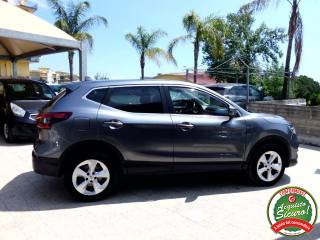 NISSAN Qashqai usata, con Cerchi in lega
