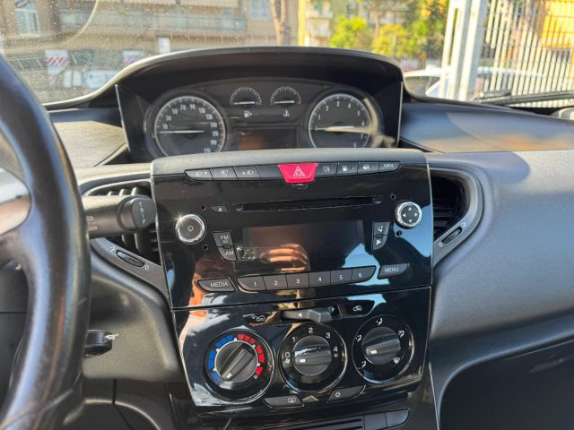 LANCIA Ypsilon usata, con Chiusura centralizzata