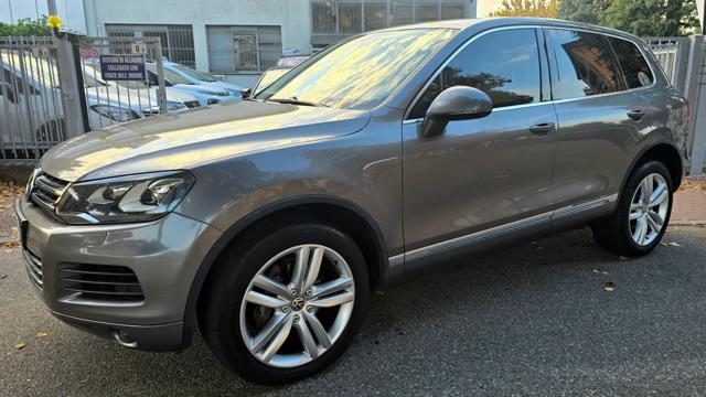 VOLKSWAGEN Touareg usata, con Airbag