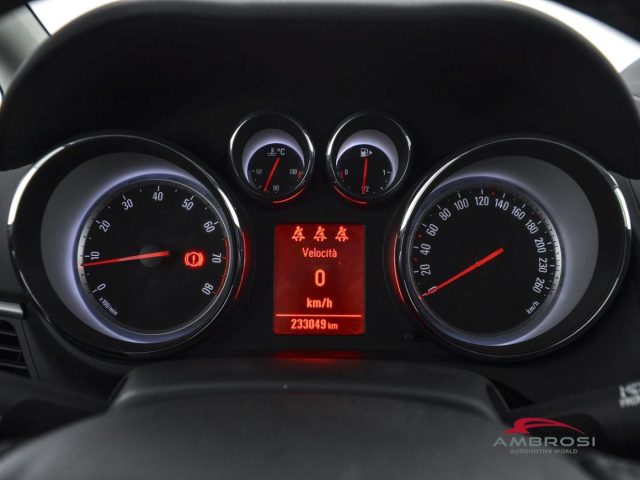 OPEL Zafira Tourer usata 12
