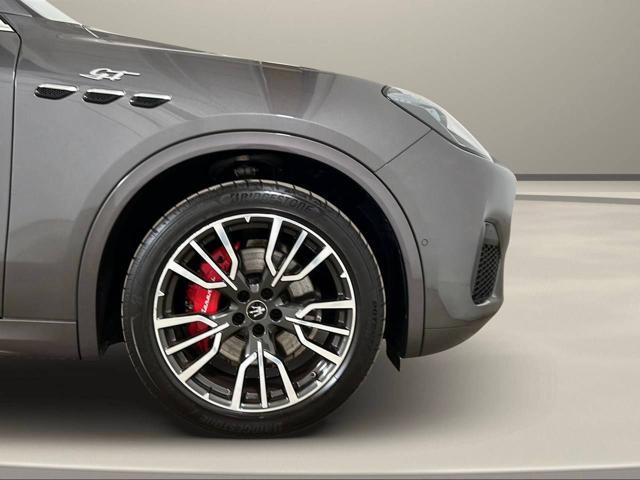 MASERATI Grecale usata, con Fari direzionali