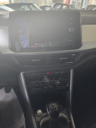 VOLKSWAGEN T-Roc usata, con Autoradio