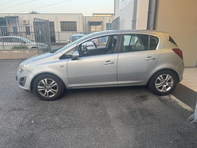 OPEL Corsa usata, con Airbag Passeggero