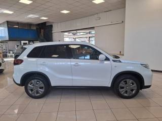 SUZUKI Vitara usata, con Autoradio
