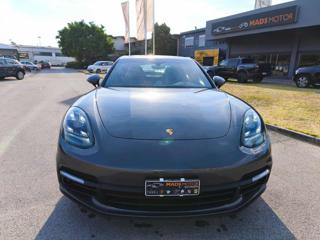 PORSCHE Panamera usata, con Autoradio