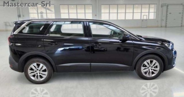 PEUGEOT 5008 usata, con Alzacristalli elettrici