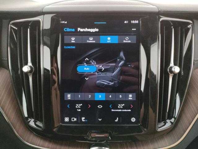 VOLVO XC60 usata, con Trazione integrale