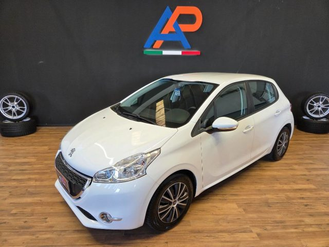 PEUGEOT 208 usata, con Airbag