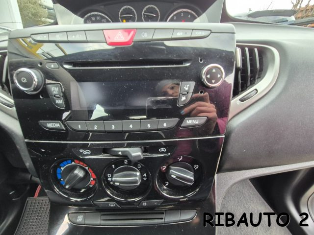 LANCIA Ypsilon usata, con Volante in pelle