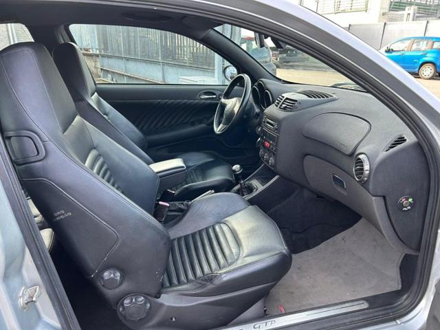 ALFA ROMEO 147 usata, con Climatizzatore
