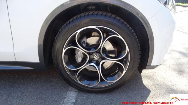 ALFA ROMEO Stelvio usata, con Luci diurne LED