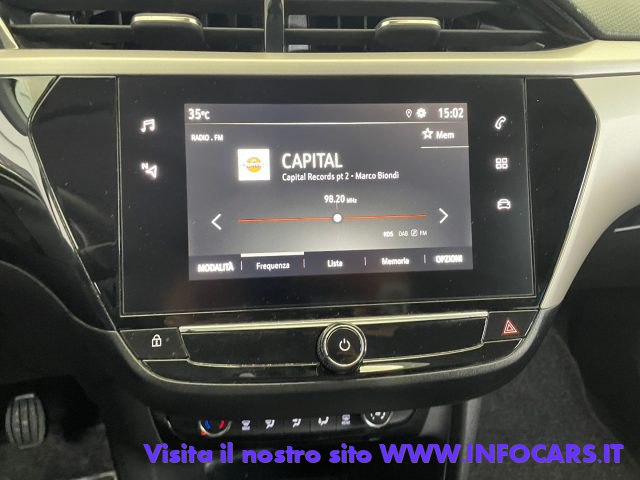 OPEL Corsa usata, con USB